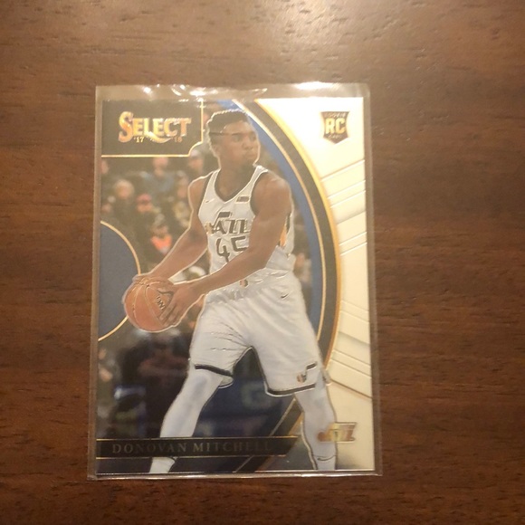 Donovan Mitchell Panini Select Rookie Card - Picture 1 of 2
